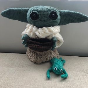 Handmade crochet The child aka Baby Yoda